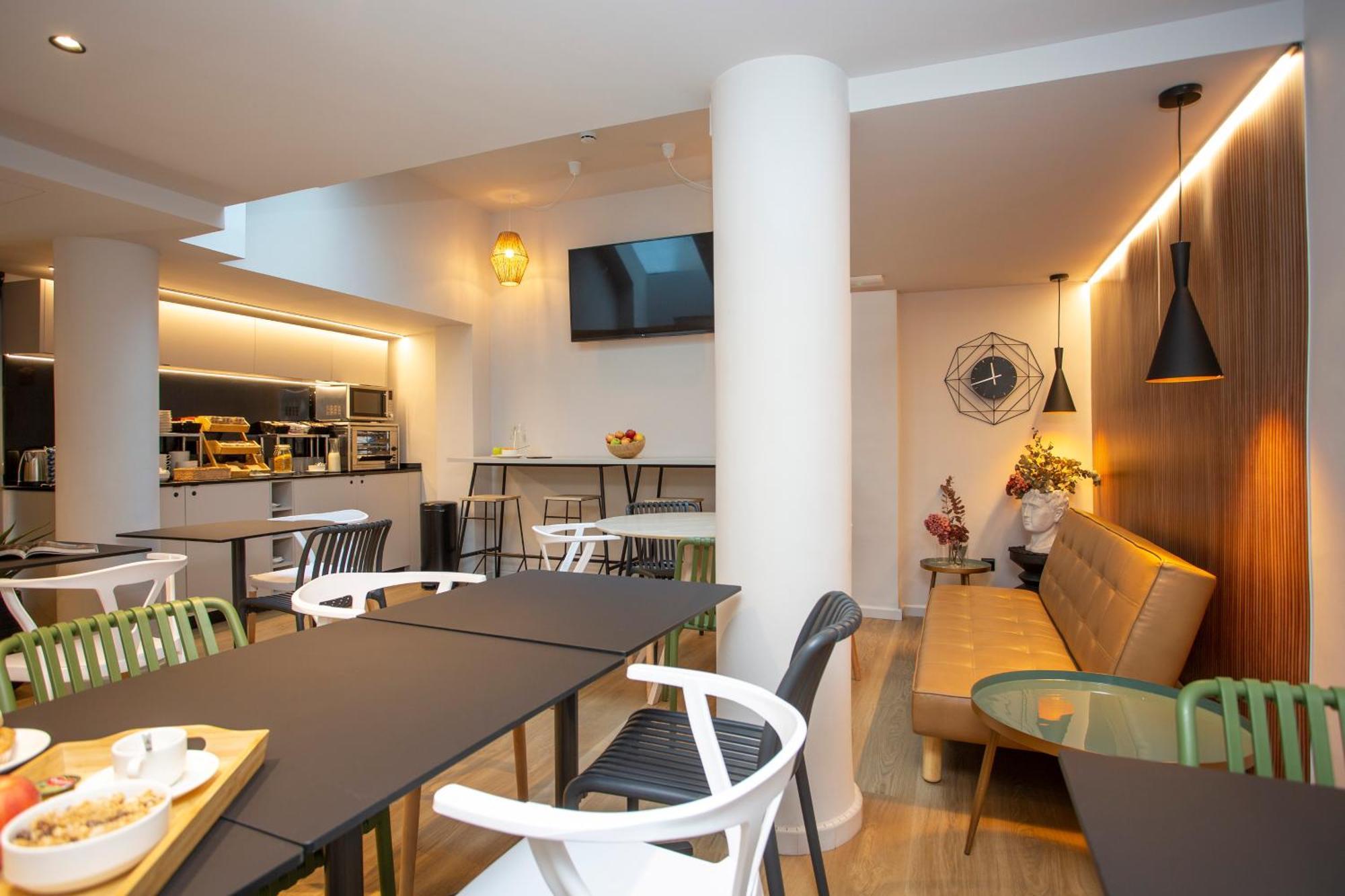 Aila II Hotel Boutique By Singularstays - Digital Access Burjassot Exterior photo